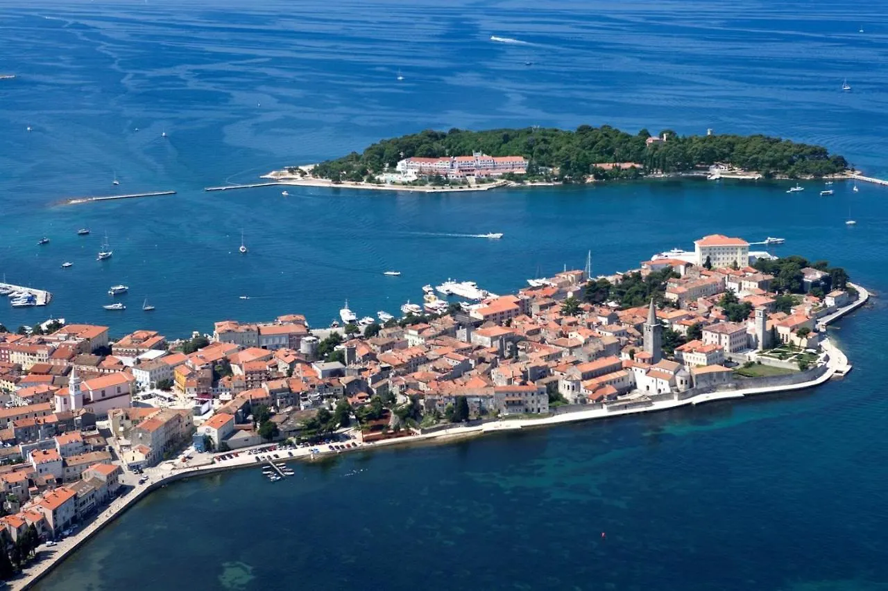 Apartments Kadum Porec Center Near The Beach 3*,  Croatia