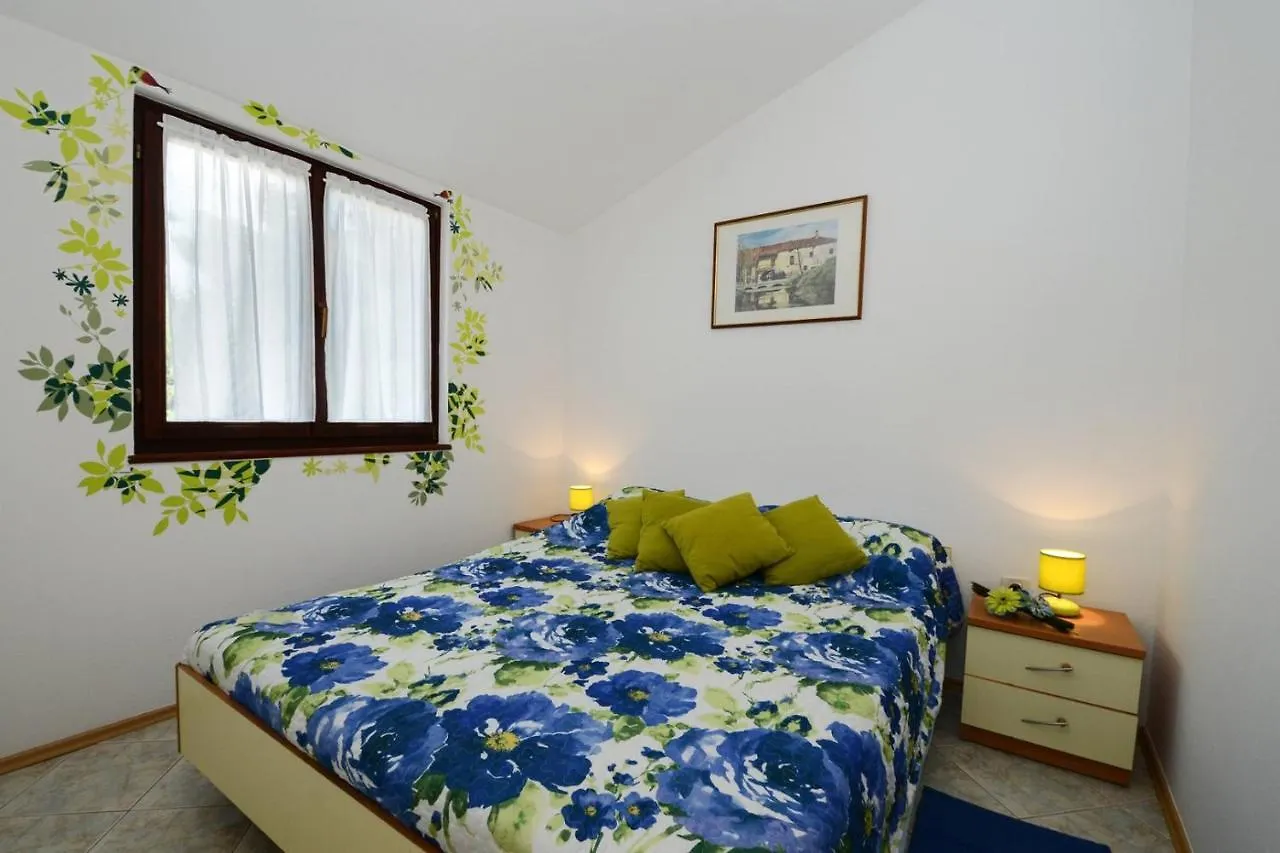 Guest house Apartments Kadum Porec Center Near The Beach